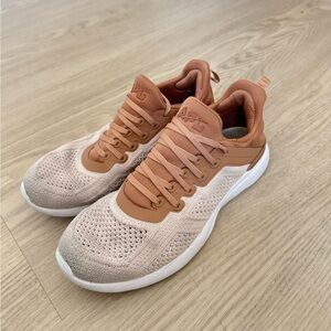 APL TechLoom Tracer Sneakers Beige Tan Knit Running Shoes Women’s Size 8